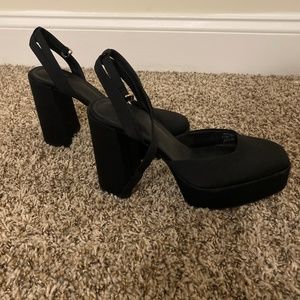 Black Platform Heeled Sandals Closed Toe